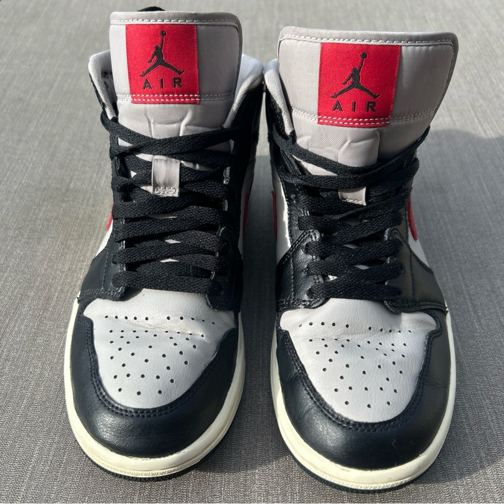 Nike Air Jordan’s 1 Mid Black Gym Red College Grey Sneakers BQ6472-060 Womens 7 - Picture 3 of 16